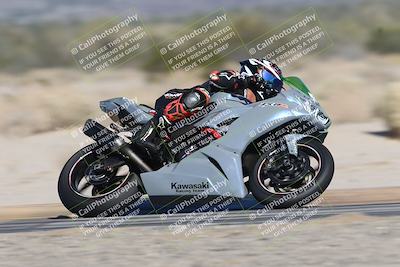 media/Dec-04-2025-Racers Edge (Thu) [[5ebc9f124d]]/3-B Group/2-Session 1 (Turn 4 Entry)/